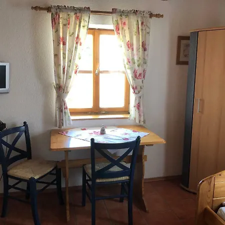Apartment Gastehaus Zum Pauli